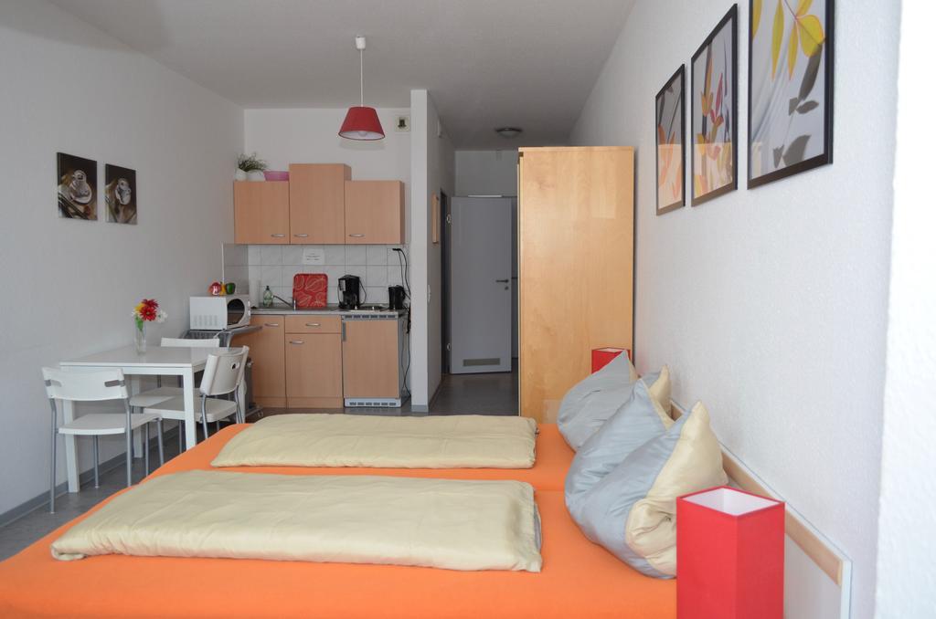 Ferienwohnung Zentrum/Hauptbahnhof Leipzig Exterior foto